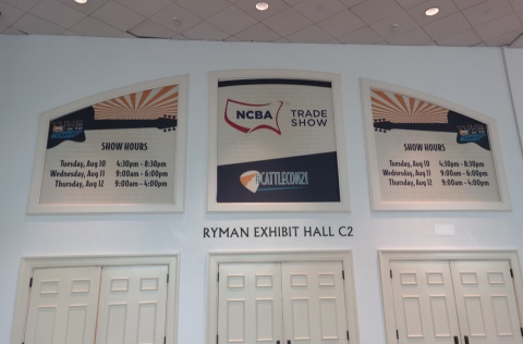 Picture of Ryman Lobby Exhibit Hall Entrance Clings